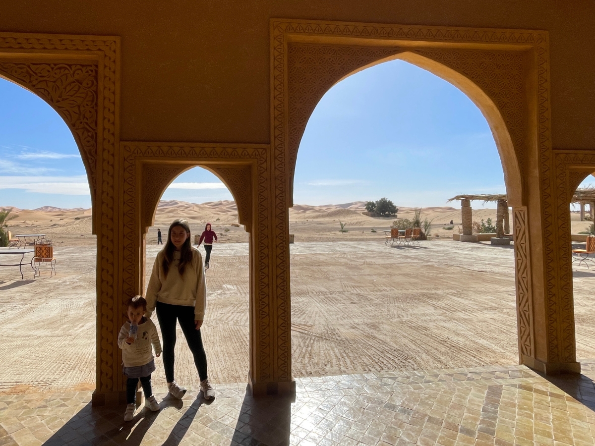 Foto de hotel en Merzouga para familias con niños.